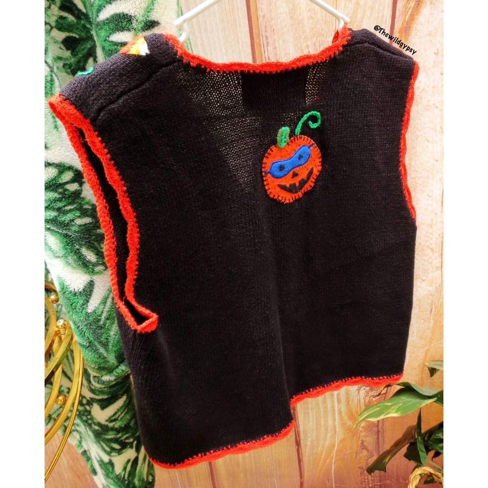Vintage embroidered jack o lantern Halloween vest 🎃 - Picture 3 of 5